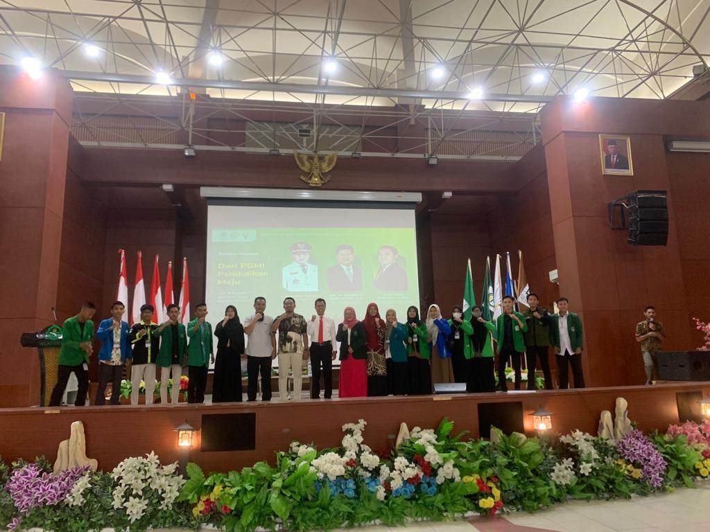 Seminar Nasional PGMI Se-Indonesia